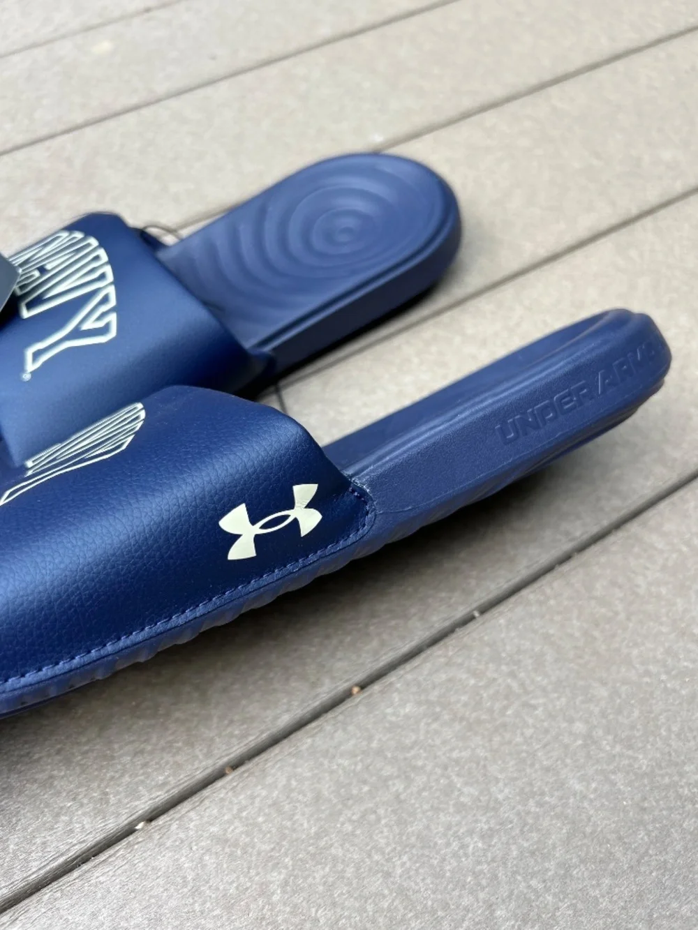 Under Armour Navy Midshipmen Slides  Size 13 NWT